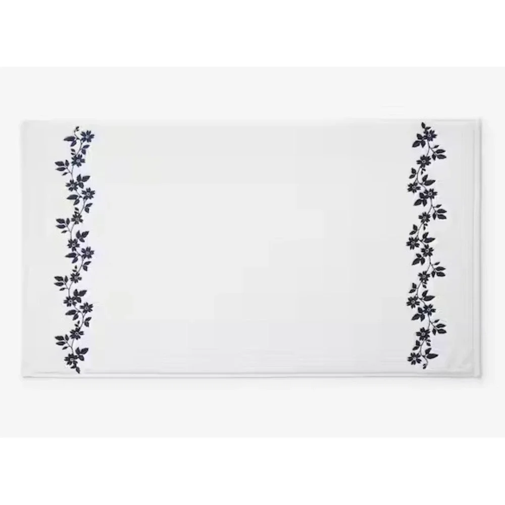 The Company Store Legends Hotel Brighton Embroidered Bath Mat 20